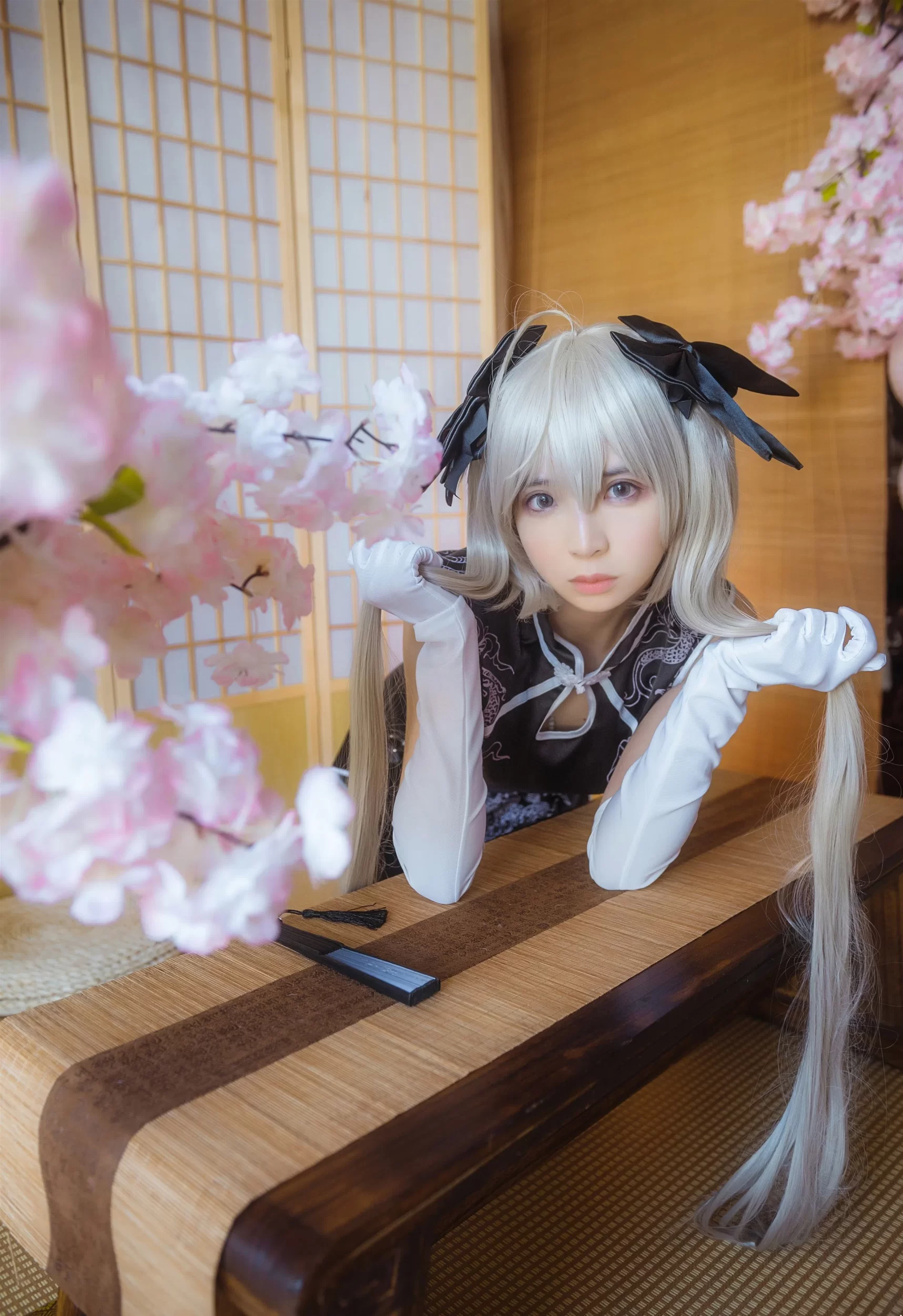 疯猫ss – 穹妹旗袍 [24P-13.24 MB]