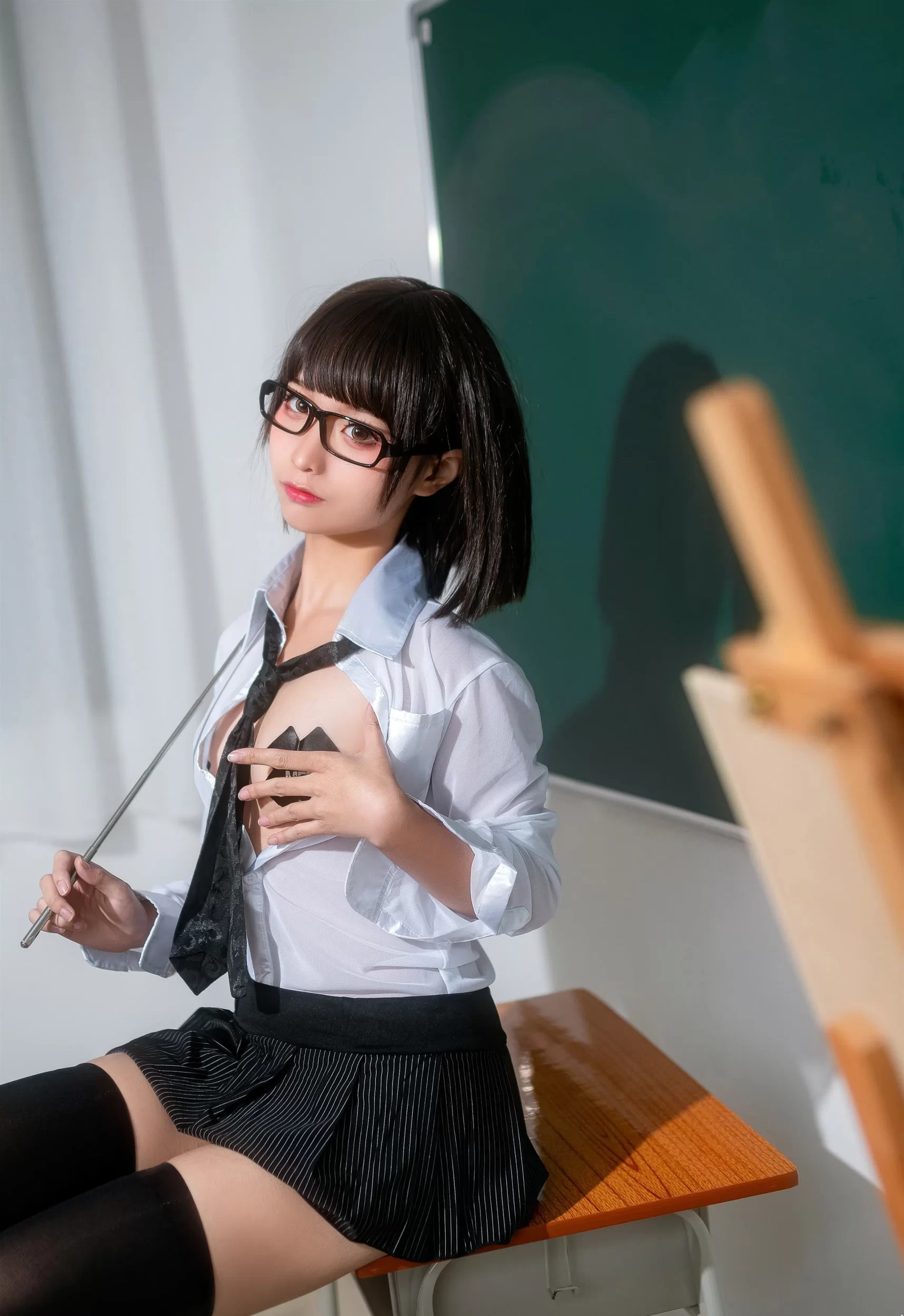 蠢沫沫 – 教师 [26P-11.92 MB]