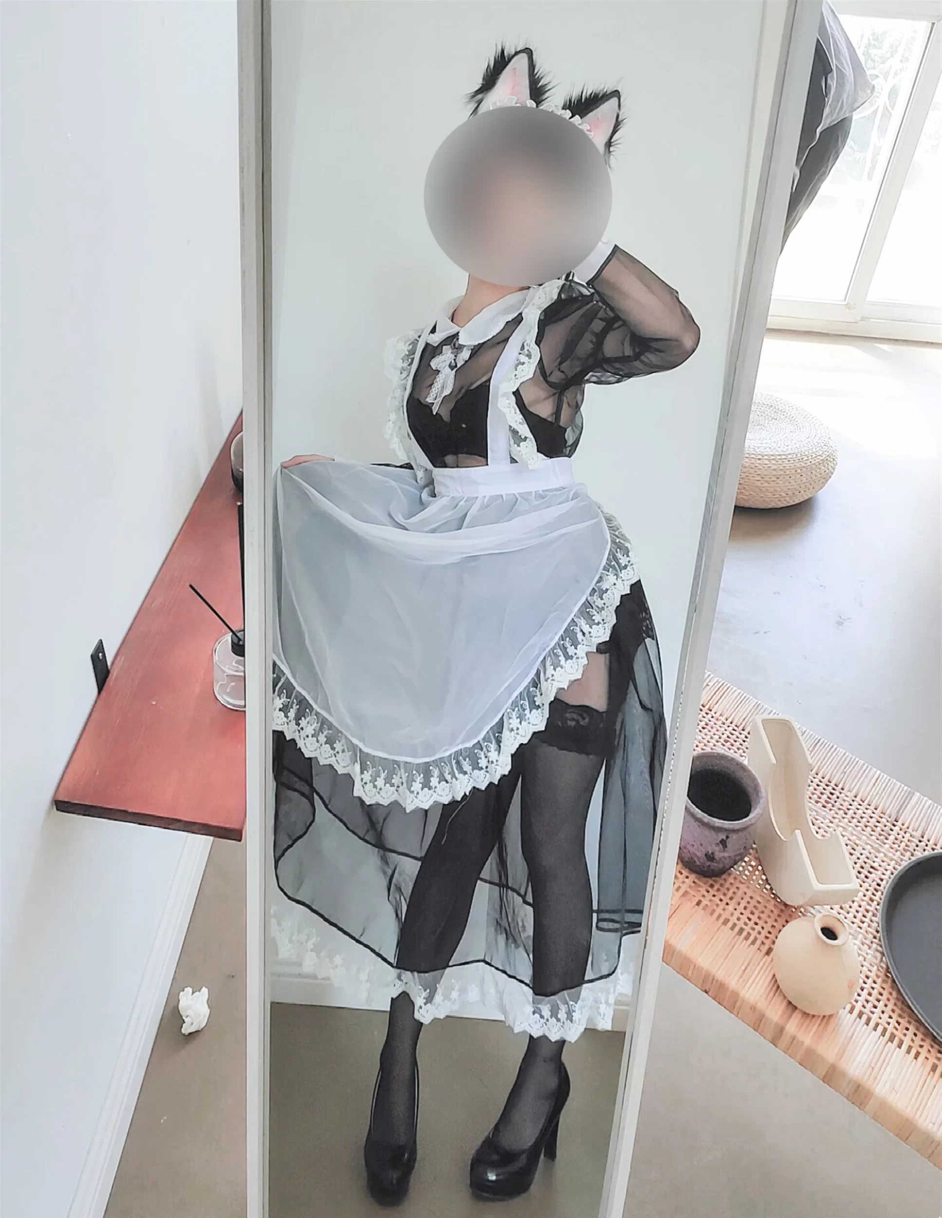 蠢沫沫 – 透明女仆自拍 [42P-20.31 MB]