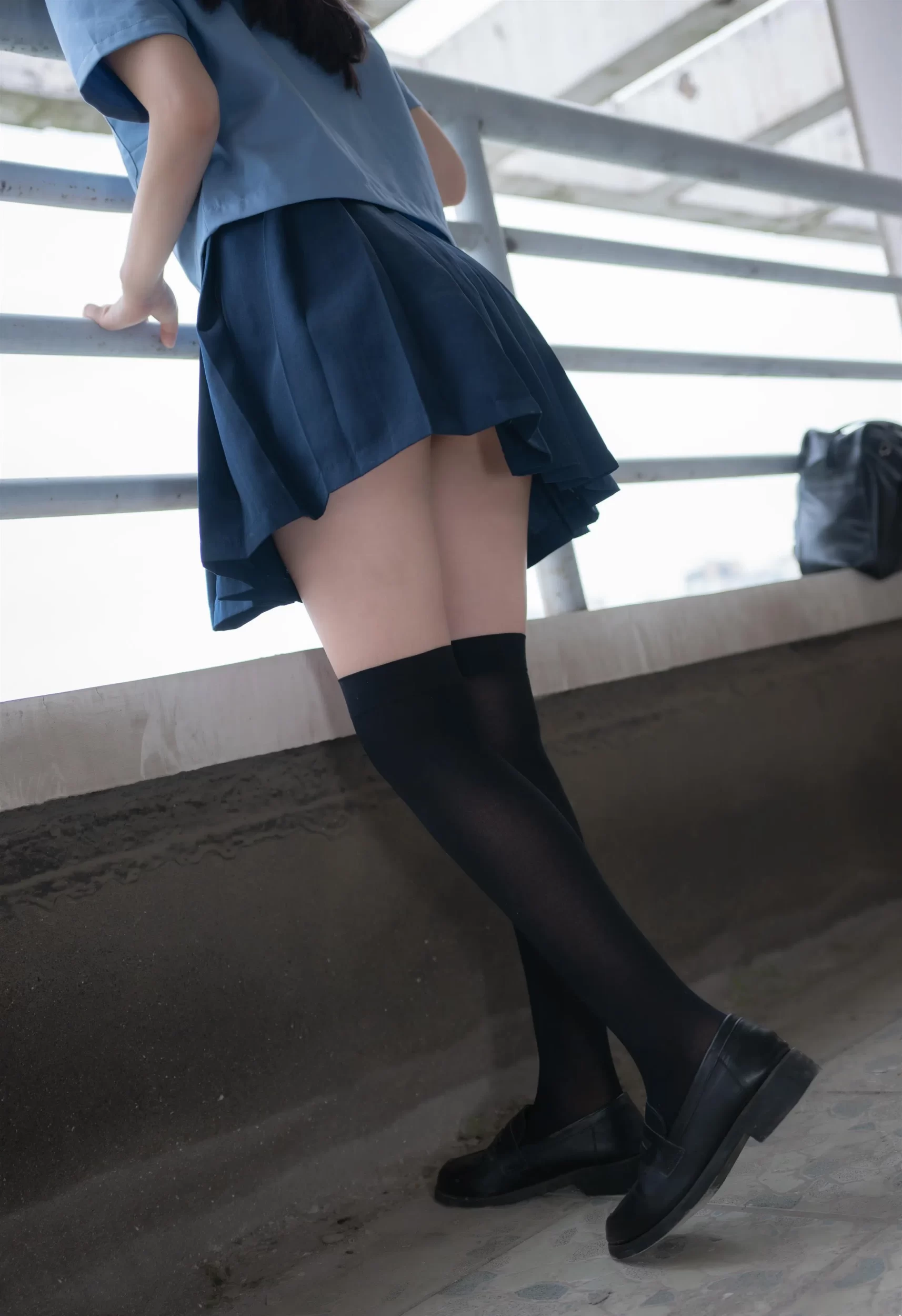 喵糖映画 VOL.070 小黄帽女孩 [48P-18.11 MB]