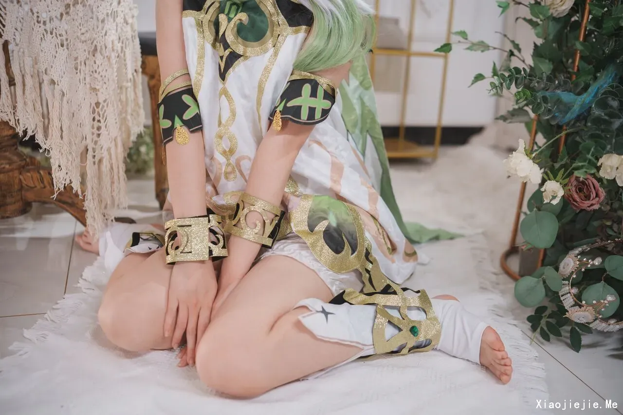 Seele麦麦 小草神物语 35P13V [340MB]