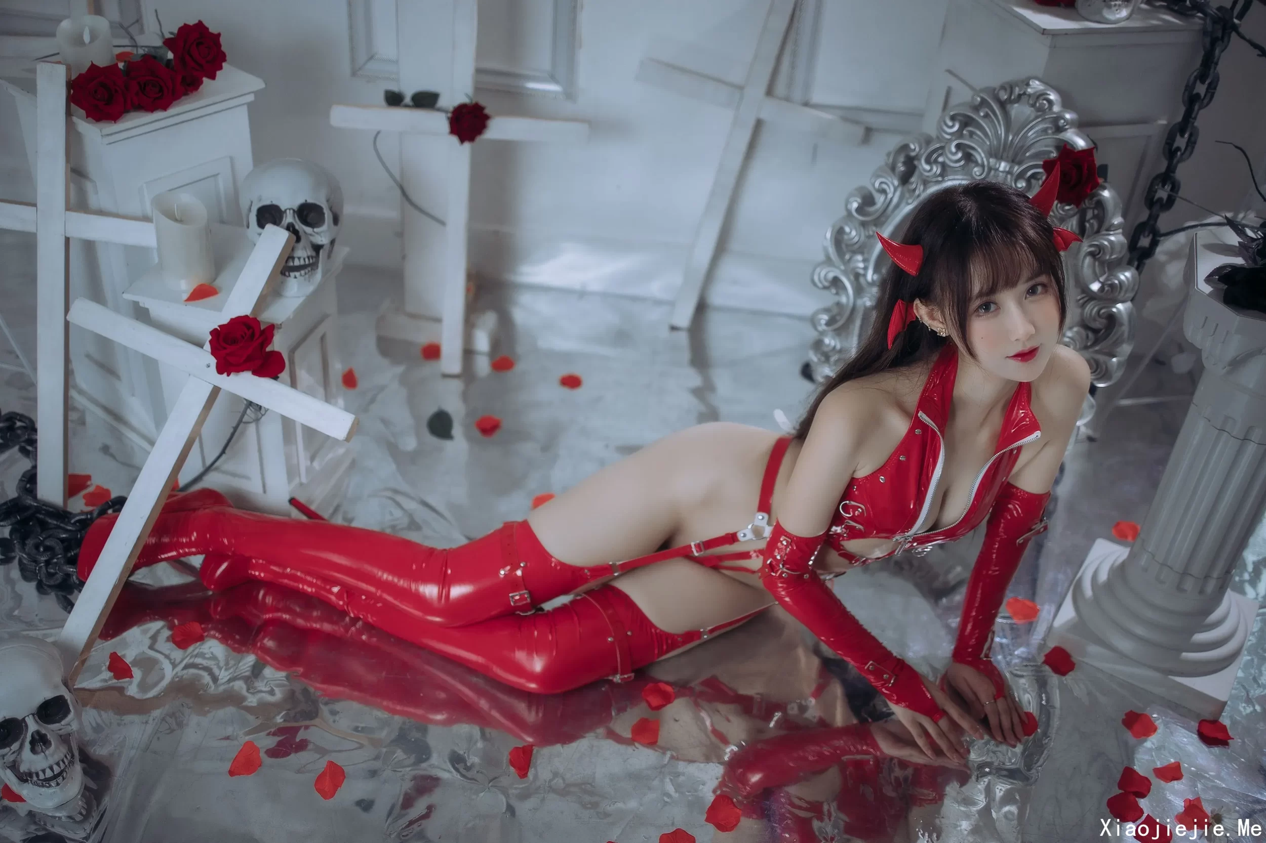 羽生三未 小恶魔 红色胶衣 65P3V
