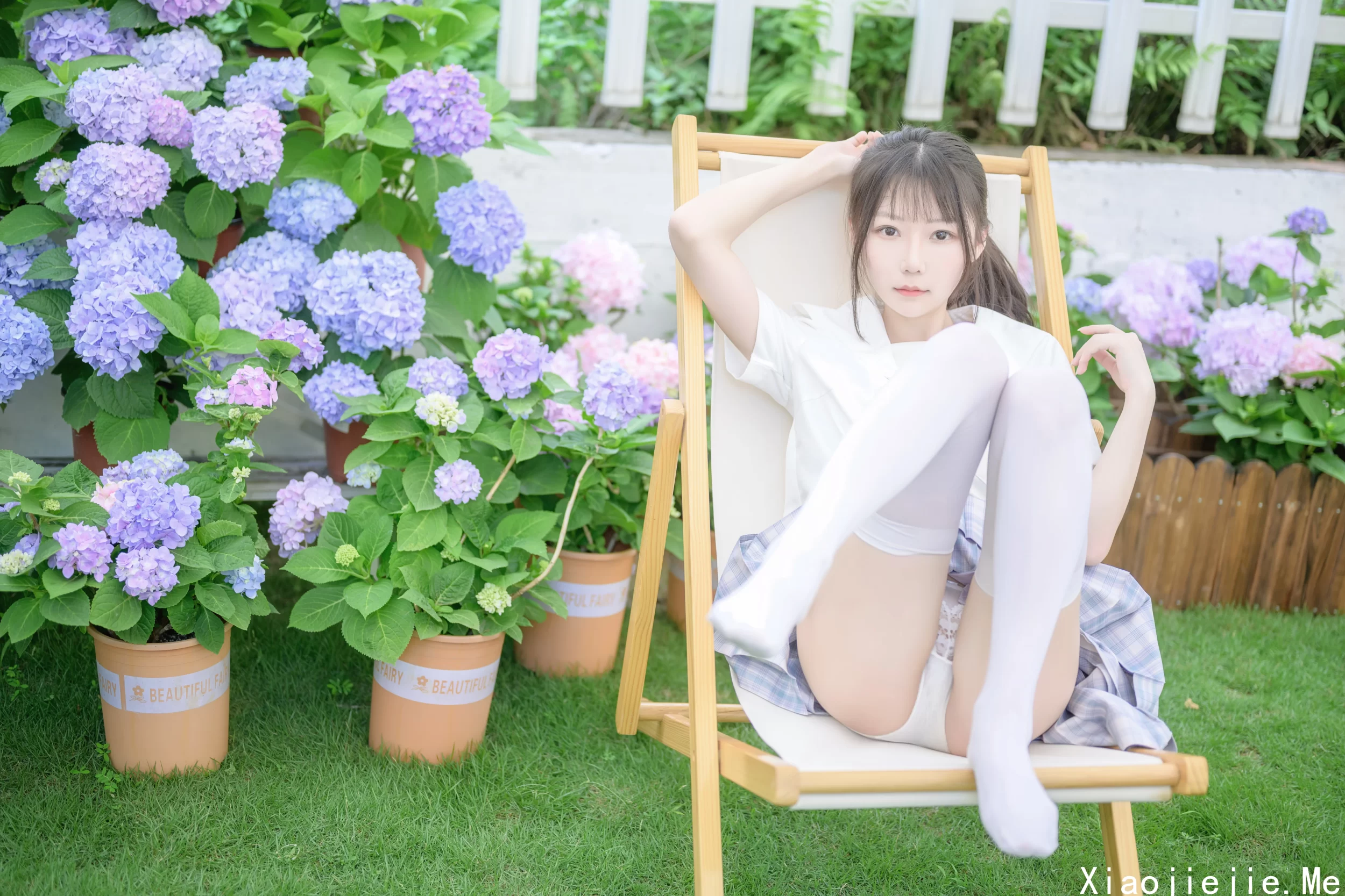 香草喵露露 - NO.009 阳光庭院制服 [50P-715.2 MB]