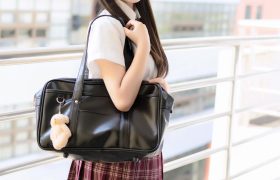 喵糖映画 VOL.023 长发JK萌妹 [44P-22.71 MB]